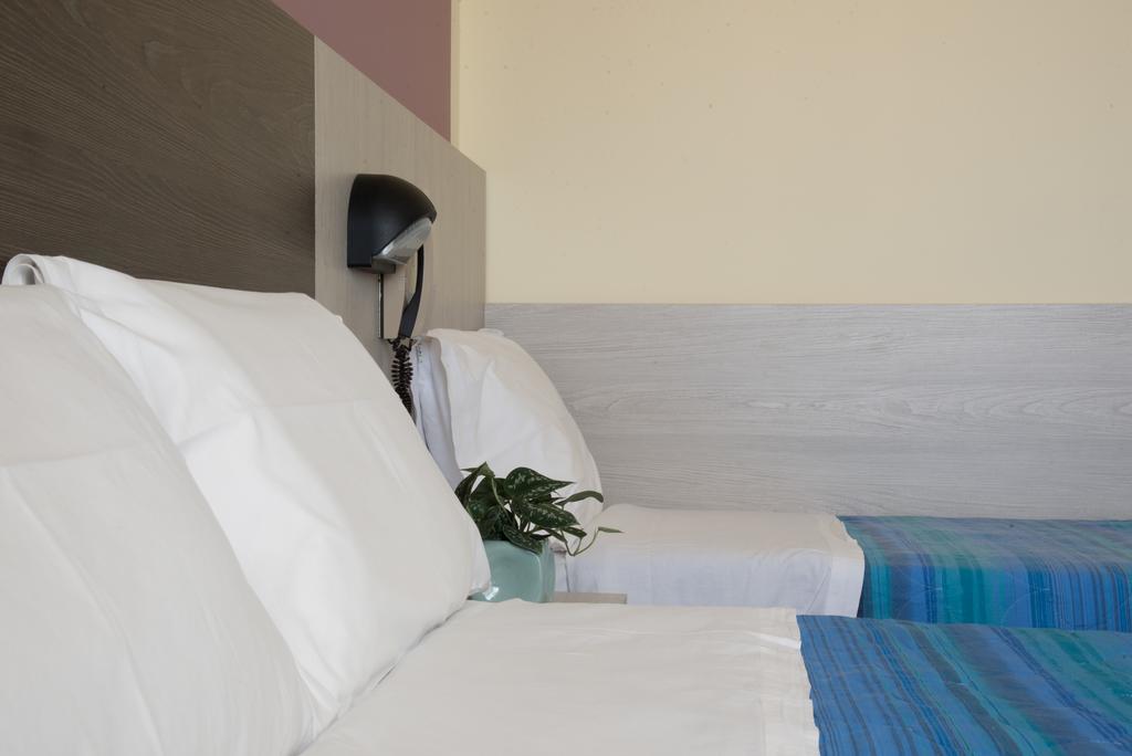 Hotel Mirage เบลลาเรีย-อีเจอา มารีนา ภายนอก รูปภาพ