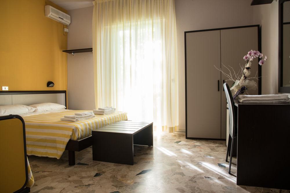 Hotel Mirage เบลลาเรีย-อีเจอา มารีนา ภายนอก รูปภาพ